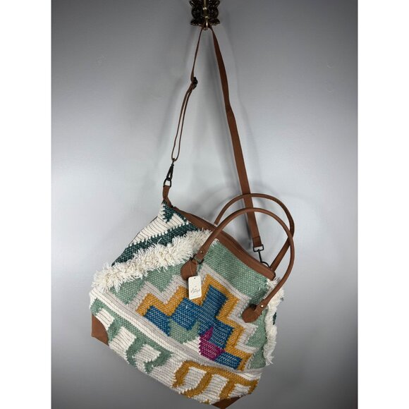 Free People Quick Trip Weekender Bag  NWT Slouchy Woven Green Cream - Picture 4 of 10